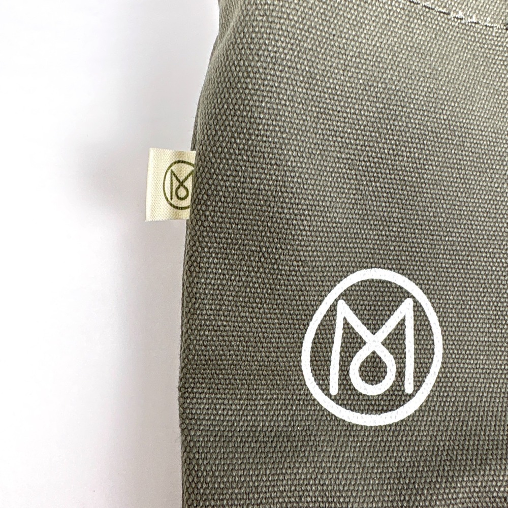 NWT Monocle Voyage Canvas Tote Bag Olive Green Shoulder Strap Handle Snap Close - Picture 12 of 15